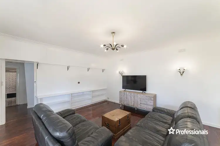 Second view of Homely house listing, 7 Kenny Street, Hamilton VIC 3300