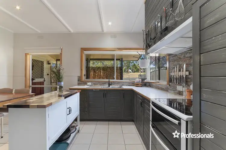 Third view of Homely house listing, 7 Kenny Street, Hamilton VIC 3300