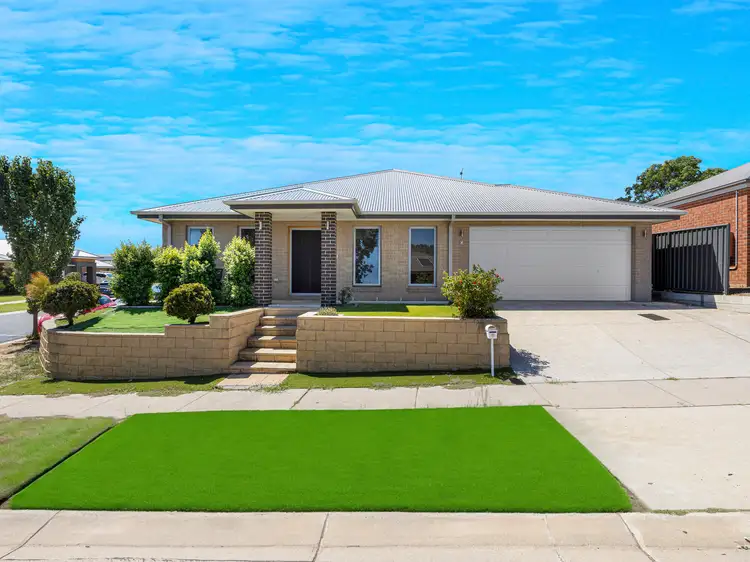 Main view of Homely house listing, 8 Silky Oak Avenue, Wodonga VIC 3690