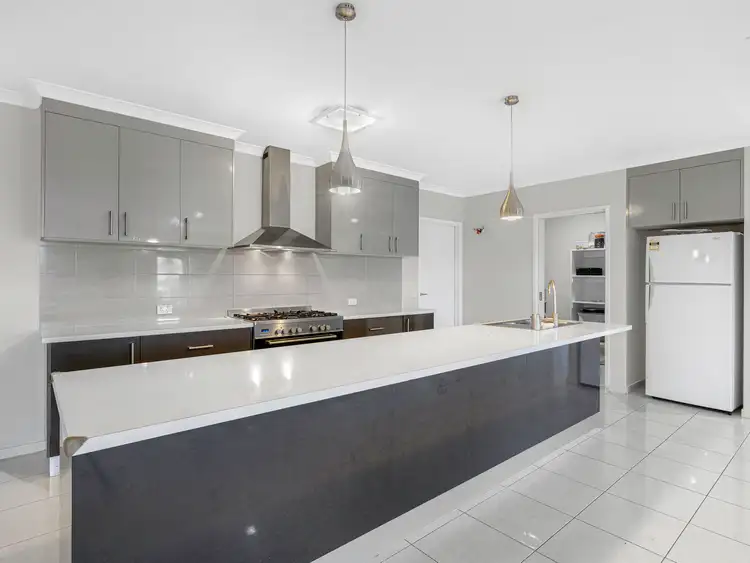 Fourth view of Homely house listing, 8 Silky Oak Avenue, Wodonga VIC 3690