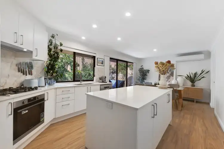2/8 Colin Road, Scarborough WA 6019