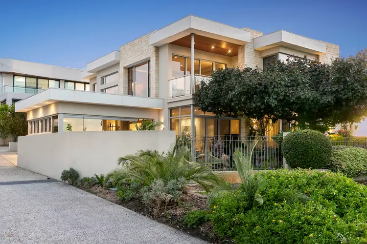 137 Riverton Drive