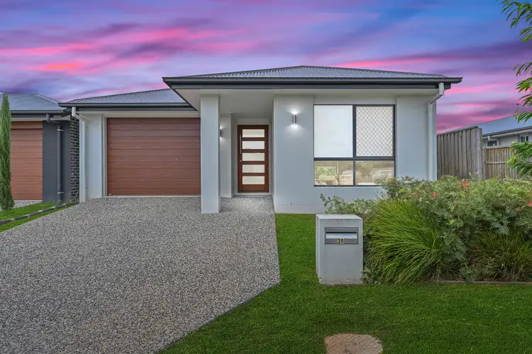 39 Flint Street, Bray Park QLD 4500