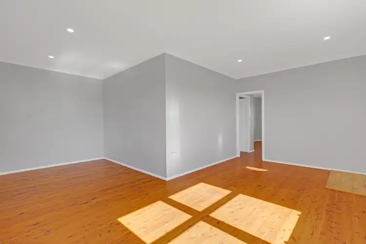 Second view of Homely house listing, 53 Dampier Boulevarde, Killarney Vale NSW 2261