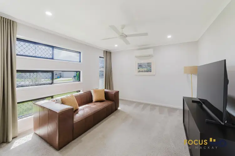 Fifth view of Homely house listing, 10 Pellage Court, Beaconsfield QLD 4740