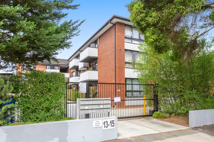 13 Nicholson Street