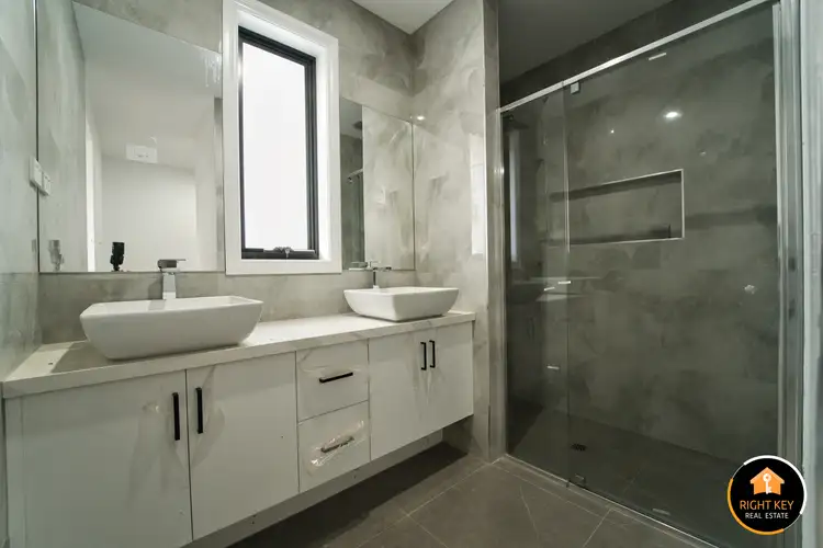 Fifth view of Homely house listing, 10 Haflinger Av, Bonnie Brook VIC 3335