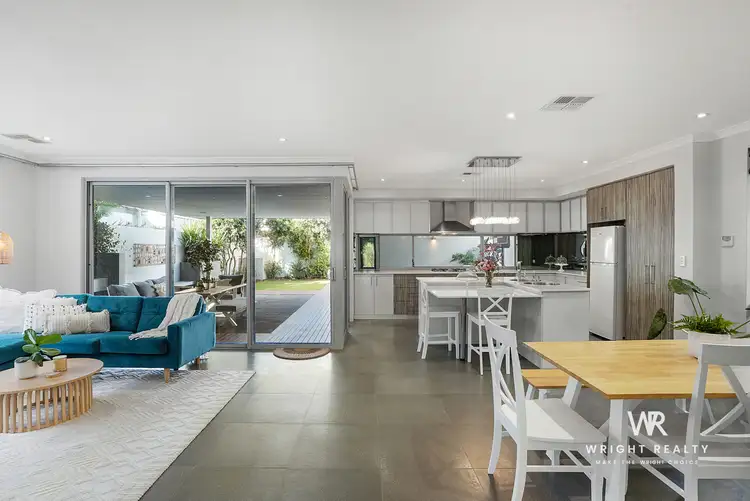 16 Solaia Loop, Woodvale WA 6026