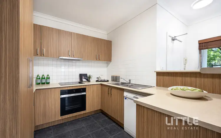 Fifth view of Homely apartment listing, 17/8-32 Howlett Street, Kensington VIC 3031