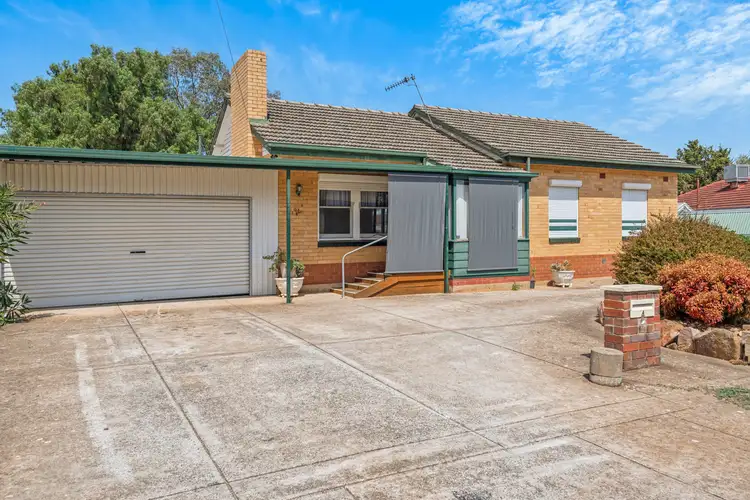 4 Hanson Road, Elizabeth Downs SA 5113