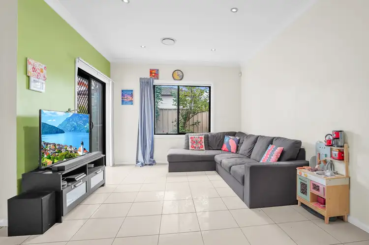 3/18-20 Girraween Road, Girraween NSW 2145