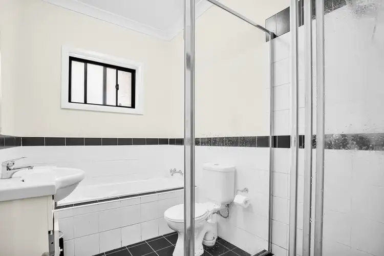 Fifth view of Homely villa listing, 3/18-20 Girraween Road, Girraween NSW 2145