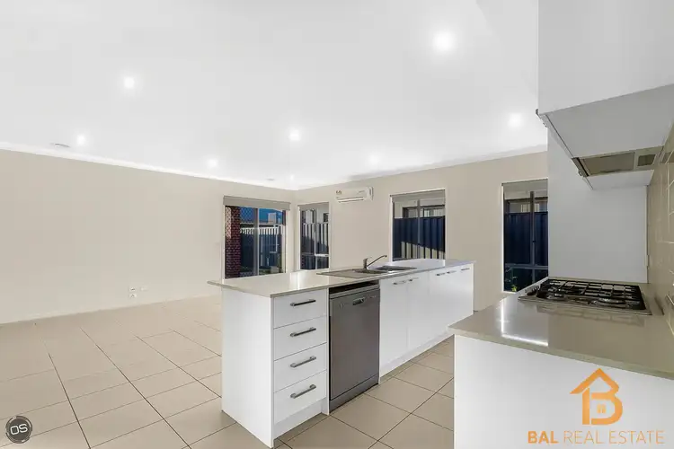 Fifth view of Homely house listing, 28 Wonderboom Avenue, Tarneit VIC 3029