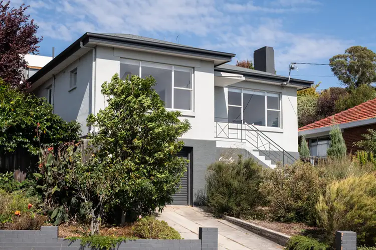 4 Ashleigh Avenue