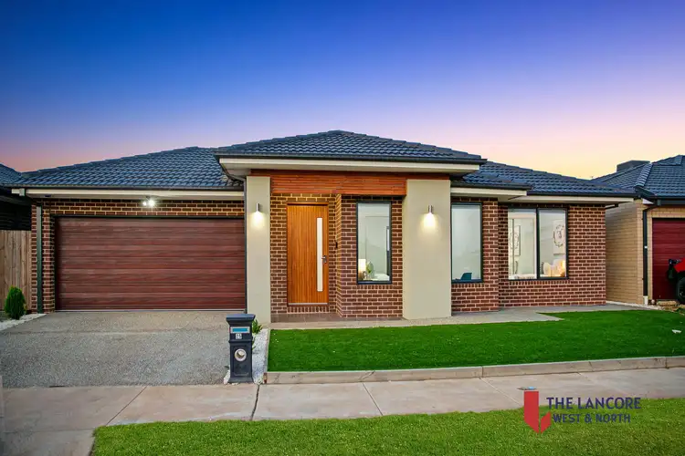 25 Mewat Circuit, Thornhill Park VIC 3335