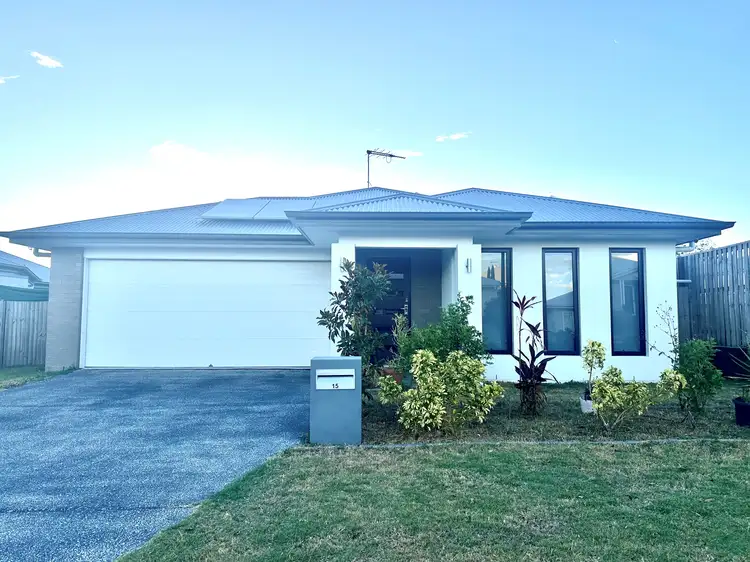 15 Steed Road