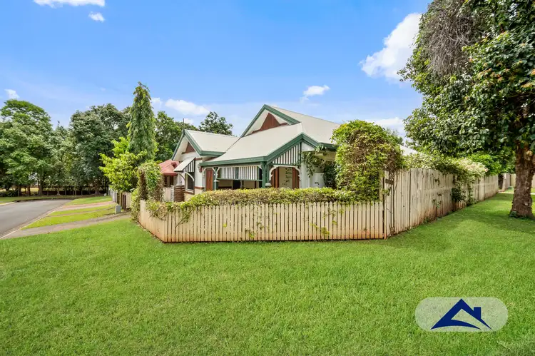 7 Crosby Close