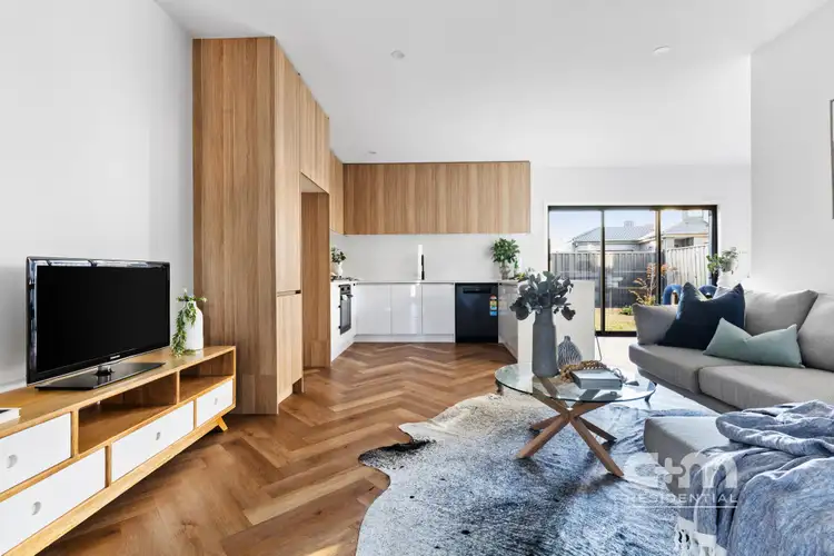 Fourth view of Homely townhouse listing, 1/101 Loongana Avenue, Glenroy VIC 3046