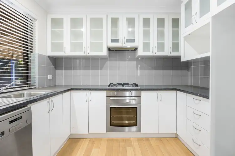14/5 Kitchener Road
