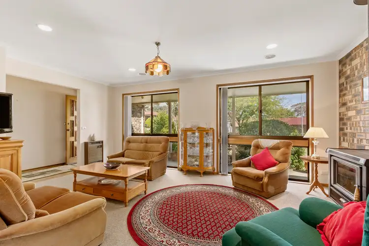 Second view of Homely house listing, 7 Macnamara Place, Chisholm ACT 2905