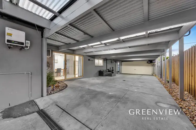 39 Scarborough Avenue, Cranbourne West VIC 3977