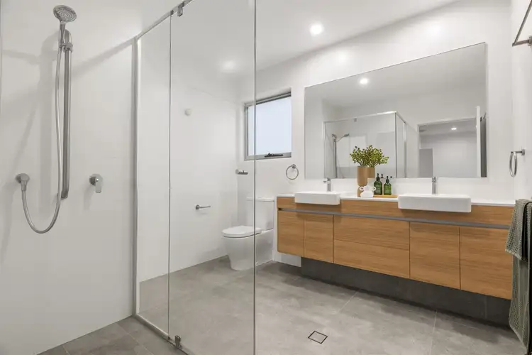 Fifth view of Homely townhouse listing, 1/1148 Waterworks Road, The Gap QLD 4061