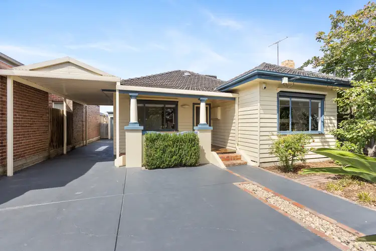 41 Richards Street