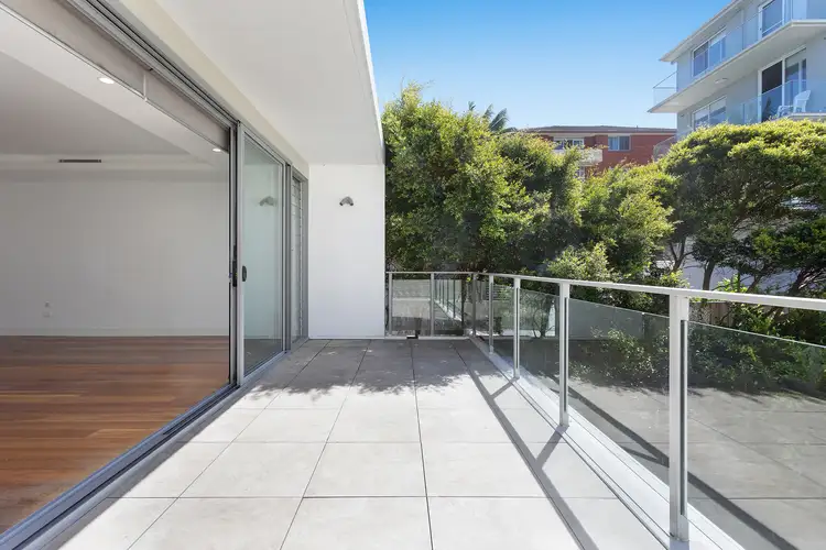 Main view of Homely house listing, 4/32 Diamond Bay Road, Vaucluse NSW 2030