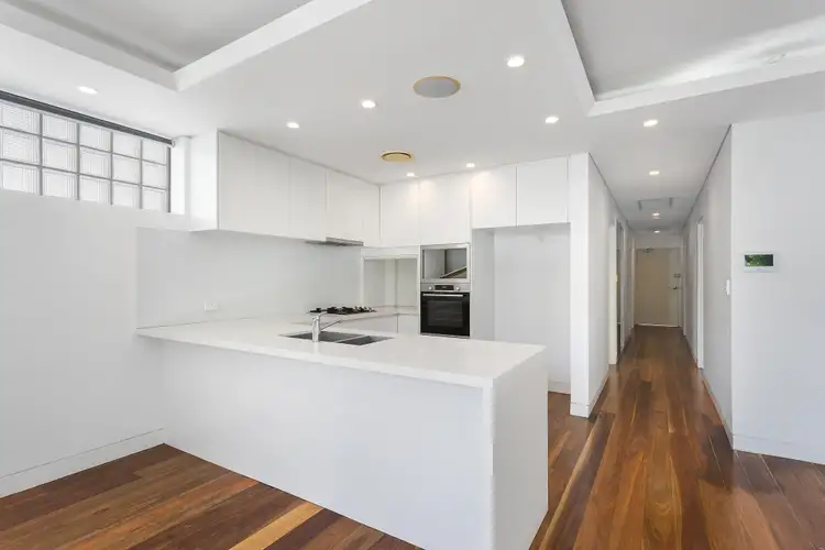 Second view of Homely house listing, 4/32 Diamond Bay Road, Vaucluse NSW 2030
