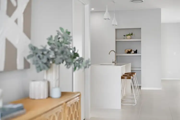Second view of Homely house listing, 8 Apex Street, Thornlands QLD 4164