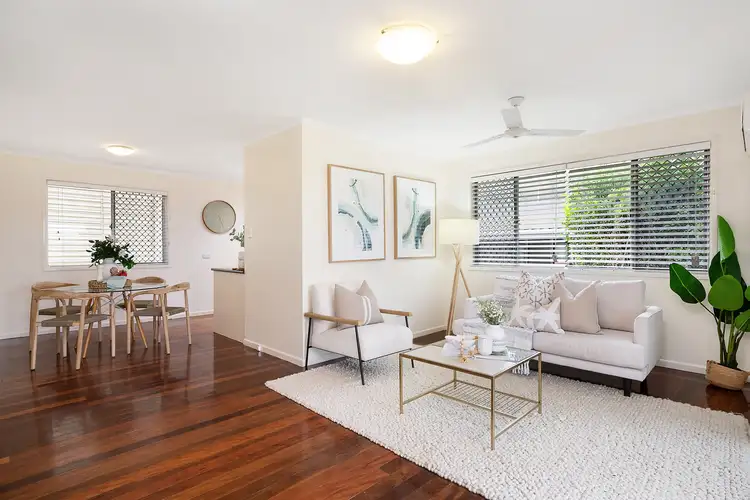 10 Leslie Street, Arana Hills QLD 4054