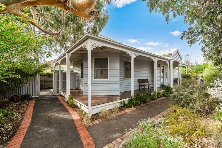 10 Hallifax Street, Seaford VIC 3198