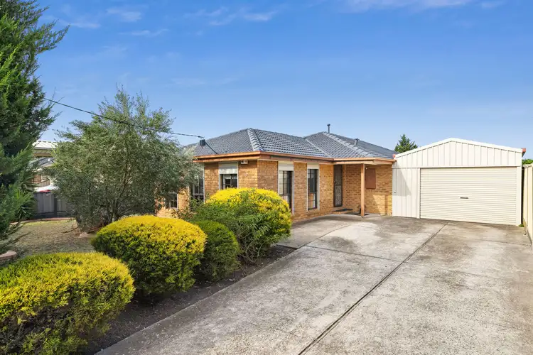 52 Kingdom Avenue, Kings Park VIC 3021