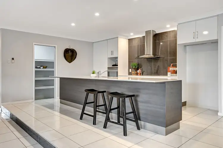 Sixth view of Homely house listing, 2 Ningaloo Crescent, Burdell QLD 4818
