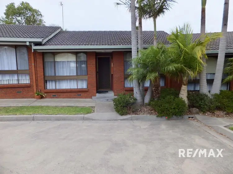 93 Lake Bunga Beach Road