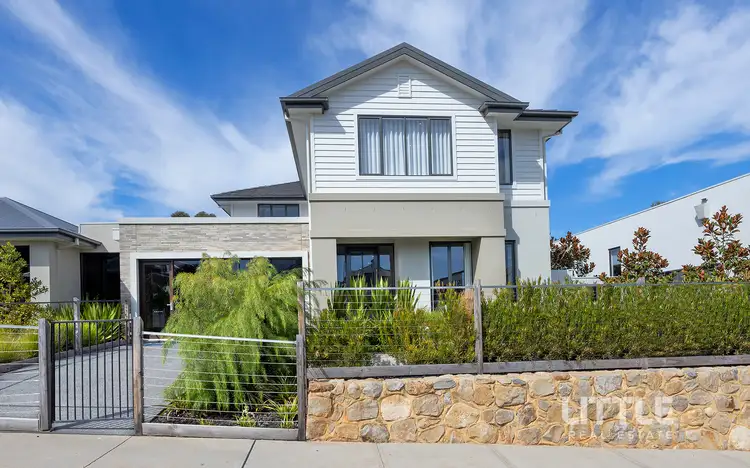7 Gallagher Crescent