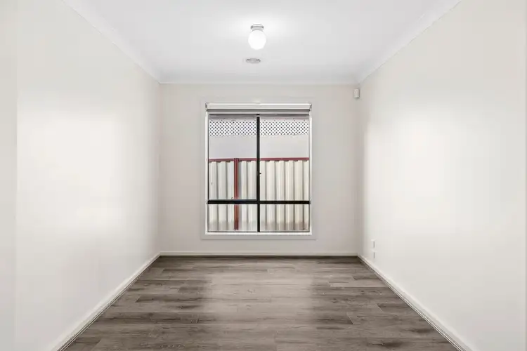 Fourth view of Homely house listing, 29 Marylou Court, Delahey VIC 3037