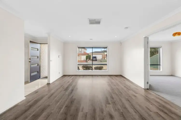Fifth view of Homely house listing, 29 Marylou Court, Delahey VIC 3037