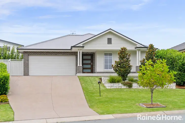 22 Macquarie Drive, Burrill Lake NSW 2539