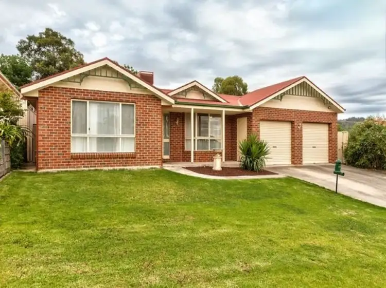 244 Desmond Street, Lavington NSW 2641