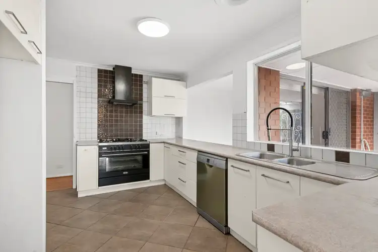 Fourth view of Homely house listing, 9 Wooten Close, Frankston VIC 3199