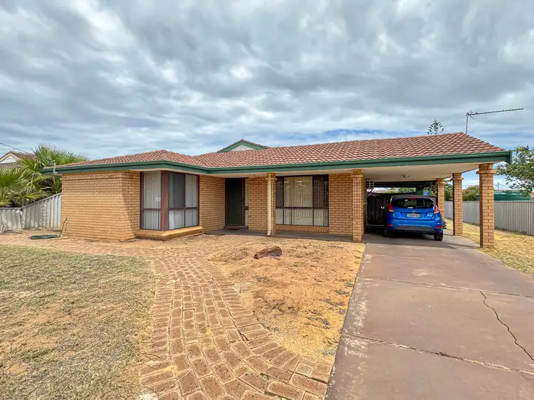 17 Hakea Street