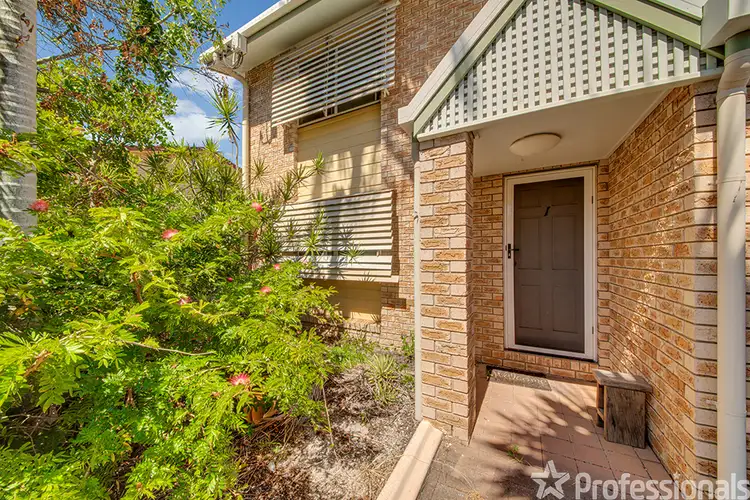 1/3 Central Lane, Gladstone Central QLD 4680
