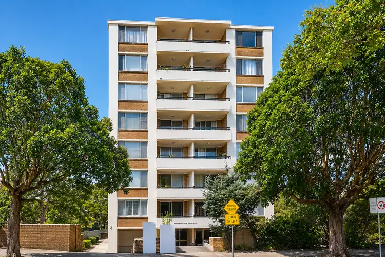 3-5 BURLINGTON ROAD