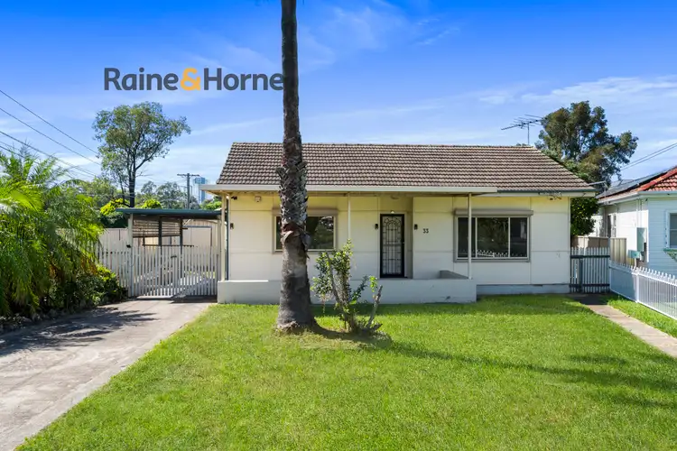 Main view of Homely house listing, 33 Smith Crescent, Liverpool NSW 2170