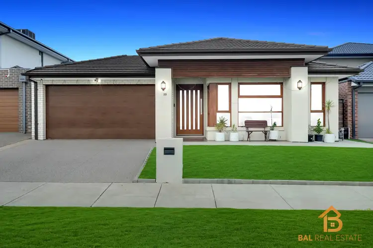 19 Riverstone promenede, Tarneit VIC 3029