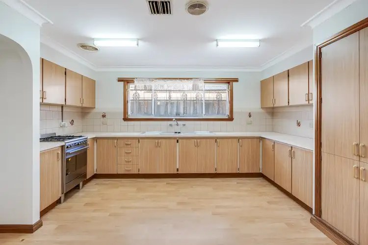258 Olive Street, South Albury NSW 2640