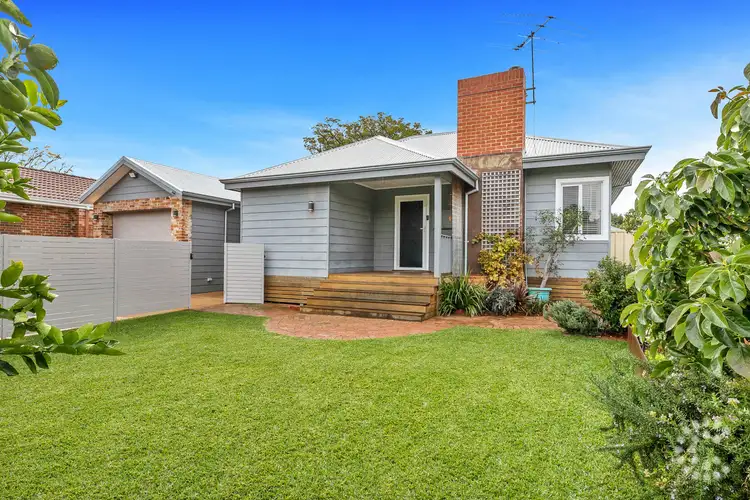 254 Carrington Street, Hilton WA 6163