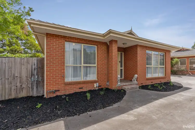 9 Bowen Street