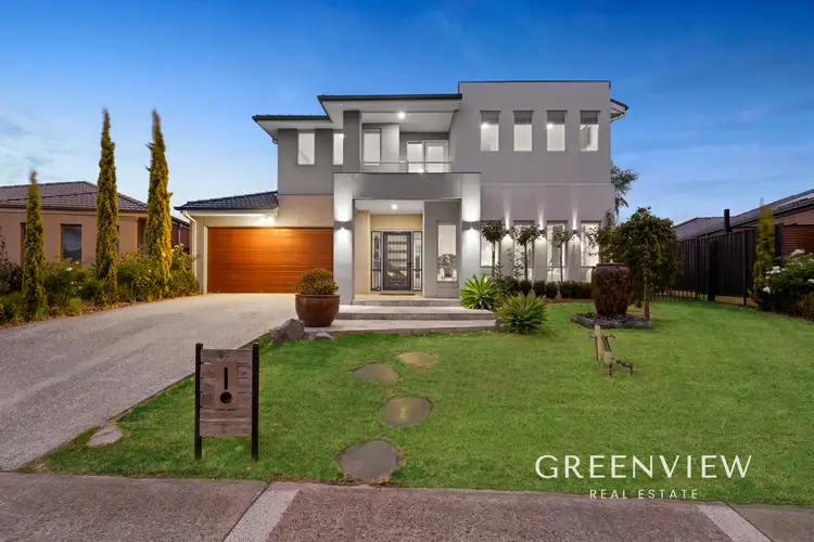 69 Mountainview Boulevard, Cranbourne North VIC 3977